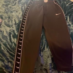 Nike black and army green sweat text